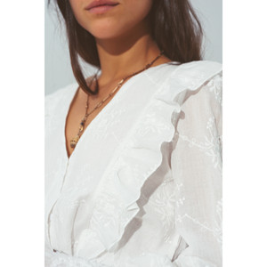 Mini abito floreale con volant in bianco - Product Image 5