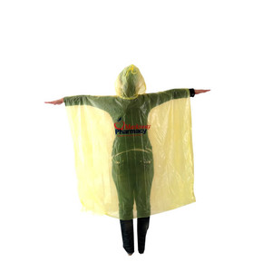 Poncho de pluie d'urgence en plastique léger pour adulte avec capuche intégrée, taille unique, poncho de pluie jetable - Product Image 6