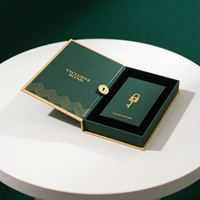 Coffret de bijoux pour la Saint-Valentin Qixi ISO9001, boîtes rigides, logo personnalisé en relief, fermeture magnétique, papier recyclé, chaussettes en fourrure personnalisées