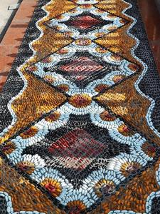 Black <strong>Polished</strong> <strong>River</strong> <strong>Stone</strong> Natural Pebbles White Cobble for Outdoor Landscaping and Park for Exterior Application - Product Image 6