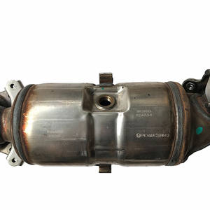 Convertisseur catalytique Honda 18160-RNA-R1P arrière en acier inoxydable Euro IV pour Civic 8ème et 9ème génération - Product Image 1