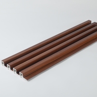 Panneaux muraux modulaires WPC modernes, imperméables et ignifuges, motifs floraux/damassés, panneaux muraux intérieurs en PVC composite imitation bois