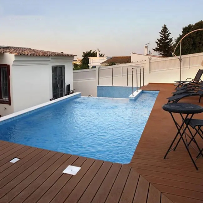 Nouveau style de conception plancher en bois composite co-extrusion plancher en WPC extérieur pour jardin piscine planches de terrasse en WPC