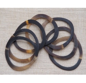 กำไลเขาควายธรรมชาติทำด้วยมือสำหรับผู้หญิงสร้อยข้อมือแฟชั่นทันสมัยเป็นมิตรกับสิ่งแวดล้อมเหมาะสำหรับสวมใส่ในชีวิตประจำวัน - Product Image 5