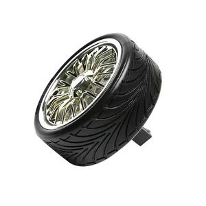 Ambientador de <span class=keywords><strong>Coche</strong></span> con Aroma Sólido Automotriz, Diseño Único en Forma de Neumático, Rotación, Perfume de Aceite Suelto al por Mayor, Clip de Ventilación - Product Image 1
