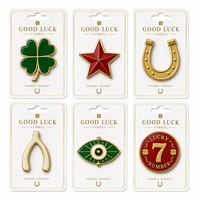 Ensemble d'aimants de réfrigérateur en émail porte-bonheur : Trèfle à quatre feuilles, Étoile porte-bonheur, Fer à cheval, Os de la chance, Œil porte-bonheur, Chiffre 7, en métal doré