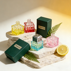 Flacon de parfum pour voiture en verre personnalisé 8ml 10ml multicolore avec sangle de suspension - Product Image 6