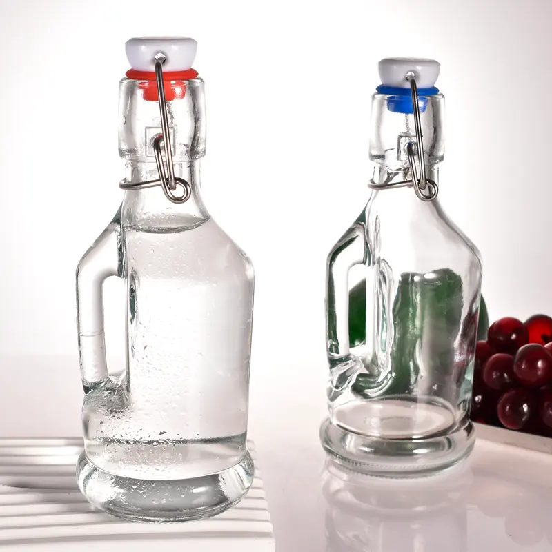Bottiglia di vetro trasparente di nuovo Design all'ingrosso con parte superiore oscillante per coperchi ermetici 8oz bottiglie di Kefir d'acqua con tappi ribaltabili