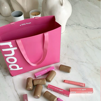 Sacs en papier personnalisés imprimés à chaud avec poignées en nylon et ruban, sacs fourre-tout pour femmes, sacs de shopping de luxe pour cosmétiques et cadeaux