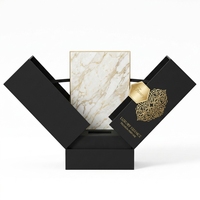 Boîte cosmétique de luxe personnalisée pour parfum, ouverture en V, noir mat, fermeture magnétique rigide, doublure en éponge, écologique, logo personnalisé
