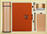 Coffret cadeau personnalisé Papeterie d'entreprise comprenant une bouteille d'eau isolée Souris sans fil Banque d'alimentation portable Cérémonie d'anniversaire