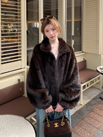 Manteau en fausse fourrure de vison à col montant pour femme, style rétro, fourrure intégrée, luxe léger, chaud et duveteux, nouveau style