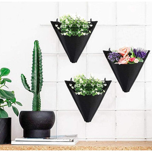<b>Wall</b>-mounted succulent planter triangular <b>hanging</b> bag, indoor and outdoor gardening decorative plant <b>hanging</b> <b>basket</b>, flower pot - Product Image 3