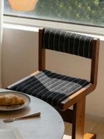Chaise individuelle de style rétro français avec dossier en bois massif, design moderne du milieu du siècle, pour chambre ou salle à manger