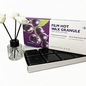 <span class=keywords><strong>Cera</strong></span> Depilatoria Dura Caliente OEM de Resina Natural 500G Sabor Mora, Granulada, Sin Residuos, <span class=keywords><strong>para</strong></span> Uso en Salón, Spa o en Casa, Depilación Facial y Corporal - Product Image 4