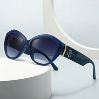 Lunettes de soleil carrées tendance UV400 pour femmes, style streetwear européen et américain, modèle influenceur 2502