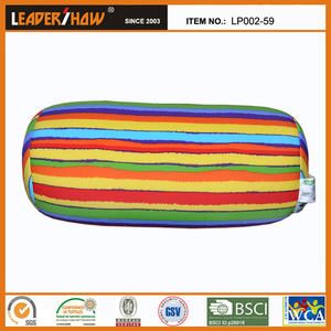 Oreiller <span class=keywords><strong>cylindrique</strong></span> en microbilles avec un design confortable en forme de rouleau, <span class=keywords><strong>coussin</strong></span> tubulaire en forme de bonbon gélifié <span class=keywords><strong>pour</strong></span> le soutien de la tête et du dos <span class=keywords><strong>pour</strong></span> dormir en avion - Product Image 3