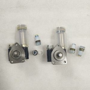105220-7230  8972268590 ZX75US 4JG1 Pièces de moteur diesel pour excavatrice  4D95 6BD1 6BG1 Pompe d'alimentation en carburant / Pompe de transfert de carburant manuelle - Product Image 1