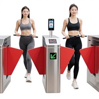 Système de portail battant intelligent bidirectionnel en acier inoxydable et verre organique, verrouillable, avec inverseur de sens de déplacement, pour gymnases, aires de jeux et sites touristiques