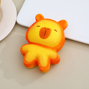 Juguete Antiestrés Súper Suave de Goma de Lenta Recuperación con Forma de Rebanada de Pan y Hombre de Galleta, Accesorio Creativo para Fotos - Product Image 5