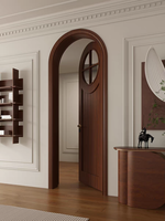 Porte en bois à charnières style médiéval avec placage bois, lignes décoratives, style Mid-Century, double porte avec verre dépoli et lignes croisées