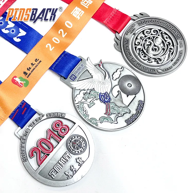 Medaglie personalizzate per la vendita all'ingrosso del fornitore della porcellana mostrano medaglie di calcio di pallavolo medaglie d'oro maratona in metallo con nastro