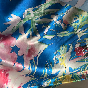 Tela de Seda Italiana 100% Satén, Lisa, de Lujo, Estampada, para Vestidos de Mujer, Ropa de Cama, Venta al Por Mayor - Product Image 4