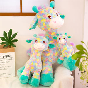 Giraffa di Peluche Colorata ZONOBLE Creativa da 14 Pollici, Imbottita in Cotone PP, per Bambini dai 2 ai 14 Anni+ - Product Image 4