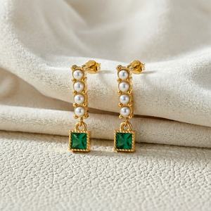 Wholesale F136 <b>Titanium</b> Alloy Electroplated Vintage Zircon <b>Stud</b> Earrings Women's Niche Design Statement Petite - Product Image 1