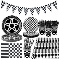 Ensemble de vaisselle élégant noir et blanc à carreaux, thème course automobile, pour fête d'anniversaire