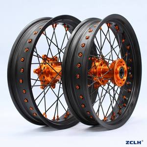 Juego de Ruedas ZCLH 17 <span class=keywords><strong>Supermoto</strong></span>, Aleación CNC, Delantera y Trasera, Compatible con Kawasaki, Honda, Yamaha, Suzuki, <span class=keywords><strong>KTM</strong></span>, Hecho en China - Product Image 1