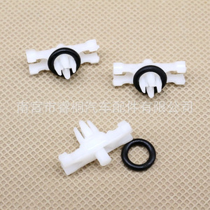 Clip de fixation de gouttière de toit de voiture Shuangxuan 51138204858, attache en plastique pour BMW Série 3 E46 - Product Image 1