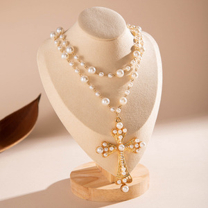 Collar largo Vintage para mujer al por mayor, colgante de Cruz Punk exagerado, Perla de imitación geométrica, dulce aspecto vanguardista, aleación de Zinc - Product Image 3