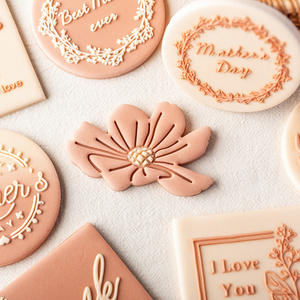 <span class=keywords><strong>2022</strong></span> fête des mères Fondant emporte-pièce <span class=keywords><strong>gâteau</strong></span> Cookie en trois dimensions imprimé décoration moule bricolage cadeau outils de cuisson - Product Image 3