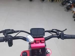 USA Geofought M5 Scooter Électrique à Double Moteur 10000W avec Pneus de 14 Pouces, Batterie Amovible 72V 50AH, Contrôle par Application, Vente Chaude - Product Image 5