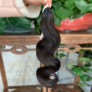 Cheveux humains brésiliens naturels pour crochet, pré-bouclés, ondulés, avec nœuds miracle, non traités - Product Image 1