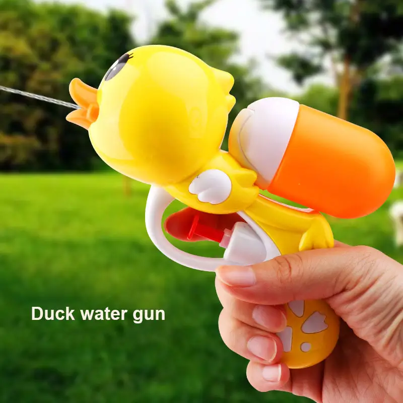 2021 새로운 deign 어린이 귀여운 만화 오리 물 총 안전 해변 장난감 어린이 여름 야외 슈팅 게임 어린이 욕실 장난감