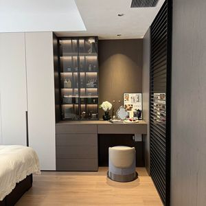 Mobile Multifunzionale Moderno per Sala da Pranzo e Soggiorno, Armadietto Semplice per Animali Domestici - Product Image 4