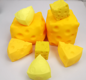 Grand cube de fromage jaune moelleux anti-stress, jouet géant en forme de fromage - Product Image 3
