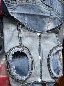 कूल पालतू वस्त्र कुत्ते जींस जैकेट फैशनेबल हल्के नीले डेनिम कुत्ते के कोट छोटे मध्यम कुत्तों की जींस बनियान थोक - Product Image 4