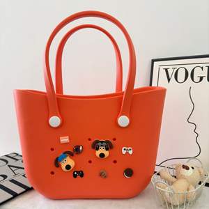 Sac de plage EVA 2026 en vogue, grand format, étanche, avec trous DIY, bandoulière, fermeture ouverte, sac de voyage souple et fourre-tout - Product Image 4