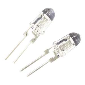 <span class=keywords><strong>LED</strong></span> Branco de Alta Potência 1W 60000mcd 5mm Cor Branca 7000-9000K 10 graus Cabeça de Bala Transparente Diodo <span class=keywords><strong>LED</strong></span> 5mm - Product Image 1
