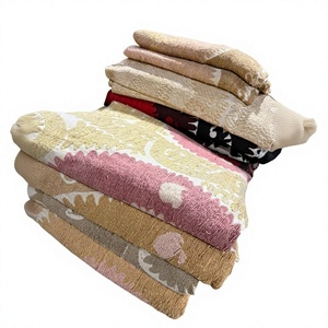 Tissu vintage à imprimé cachemire 150 g/m² en fil peigné, textile floral persan traditionnel, tissu ethnique classique pour robes féminines - Product Image 1
