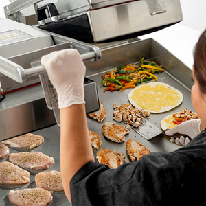 Grill à double face Commercial Electric Garland Taylor Vulcan Style pour burgers, avec écran tactile et levage automatique, pour la restauration rapide - Product Image 3