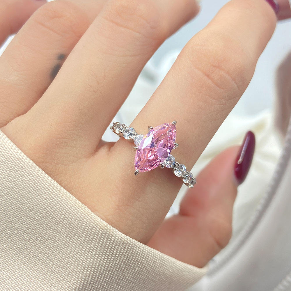 Piedra rosa con baño de rodio R1497