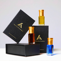 Boîte cadeau personnalisée en carton rigide noir de luxe avec fermeture magnétique pour sérum de soin de la peau avec doublure en éponge