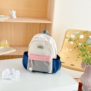 Nuovo <span class=keywords><strong>Zaino</strong></span> <span class=keywords><strong>per</strong></span> <span class=keywords><strong>Bambini</strong></span> Bicolore con Motivo a Lettere, Impermeabile, Resistente, Carino, <span class=keywords><strong>per</strong></span> Asilo e Scuola, <span class=keywords><strong>per</strong></span> Ragazzi e Ragazze - Product Image 6