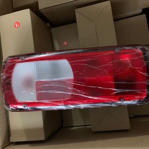 Nouveau : Feu arrière de camion poids lourd <span class=keywords><strong>DAF</strong></span> XF106 XF105 CF85 24V, vente en gros usine, Europe, Droit (RH) 1875578 / Gauche (LH) 1875577 - Product Image 1