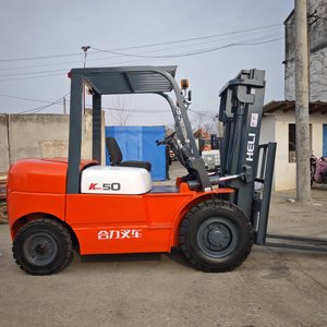 Montacargas diésel Heli de 5 toneladas de calidad premium usado para trabajo continuo de larga duración en campos industriales. - Product Image 2