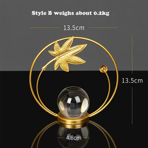 Décoration créative de boule de cristal de la feuille k9 de turtleback en métal en gros, style noble européen de sens élevé de décoration à la maison - Product Image 6